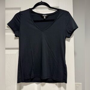 Banana Republic Black Short Sleeve V-Neck Tee